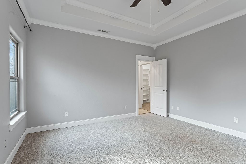 Creekwood Manor - Residential