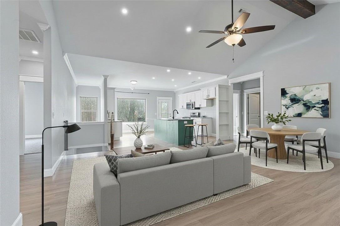 Creekwood Manor - Residential