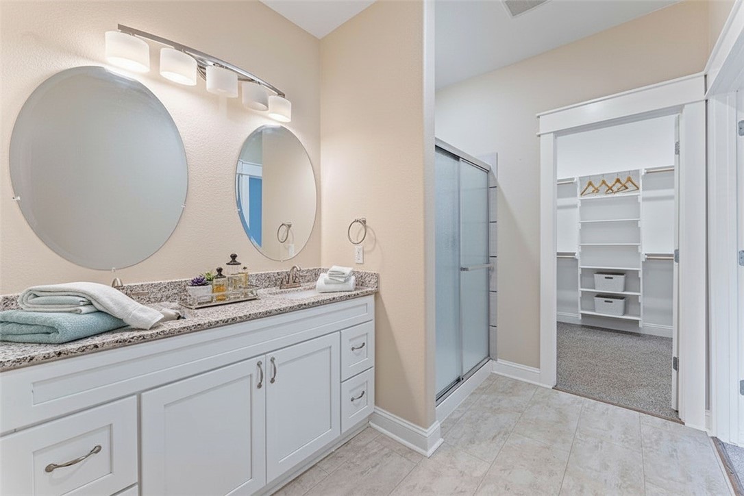 Creekwood Manor - Residential