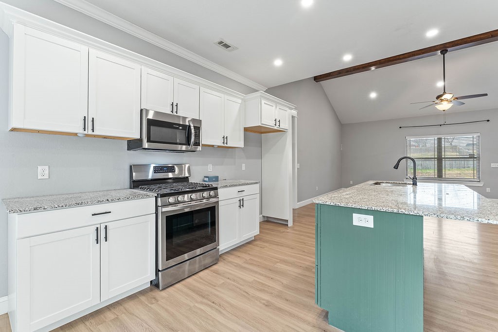 Creekwood Manor - Residential