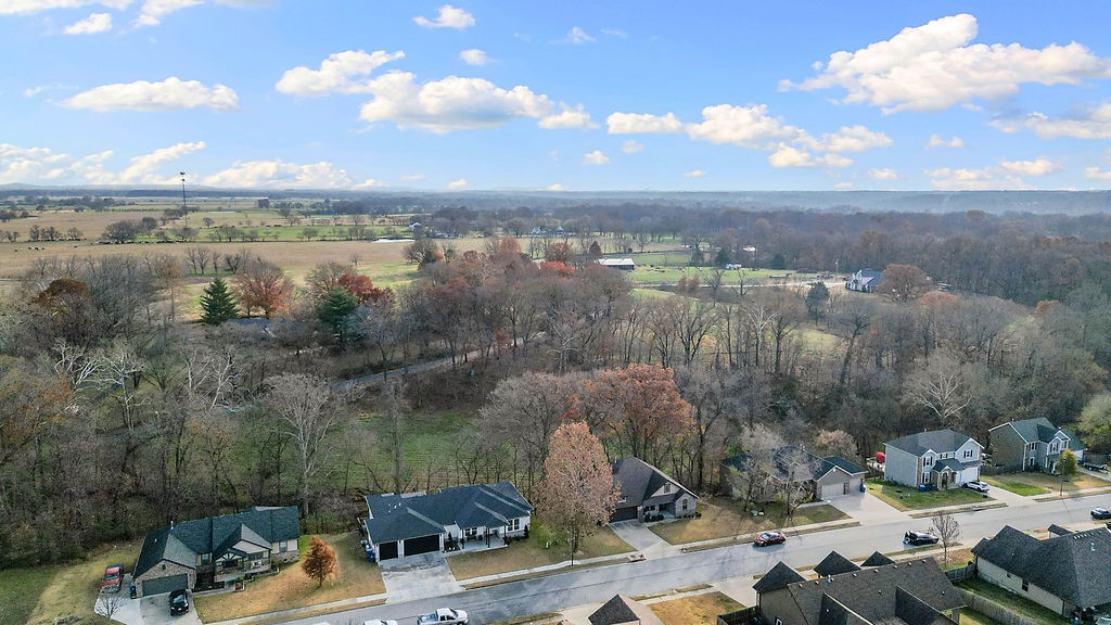 Creekwood Manor - Residential
