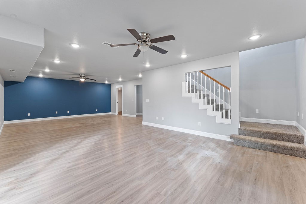 Creekwood Manor - Residential