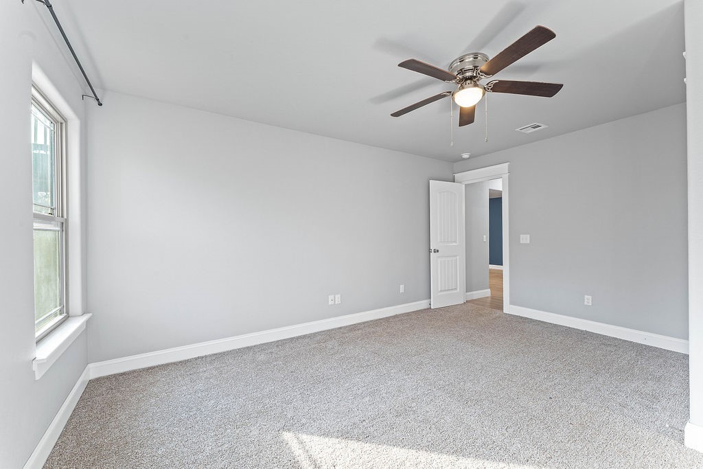 Creekwood Manor - Residential