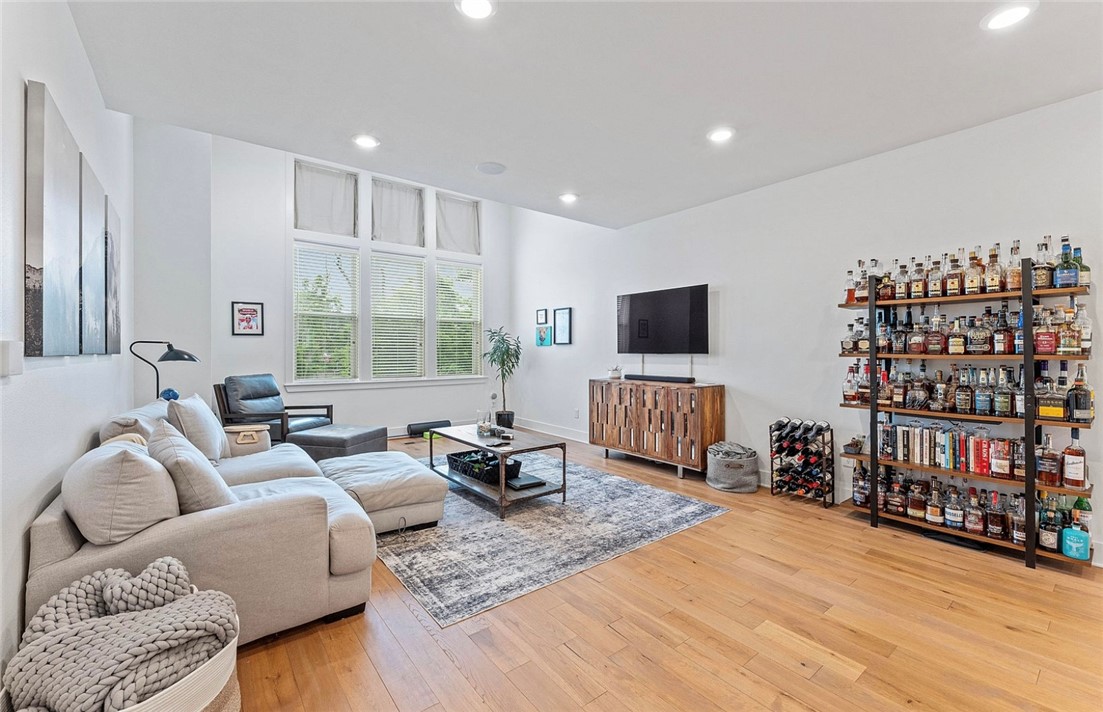 T J Hollands Sub Bentonville - Residential