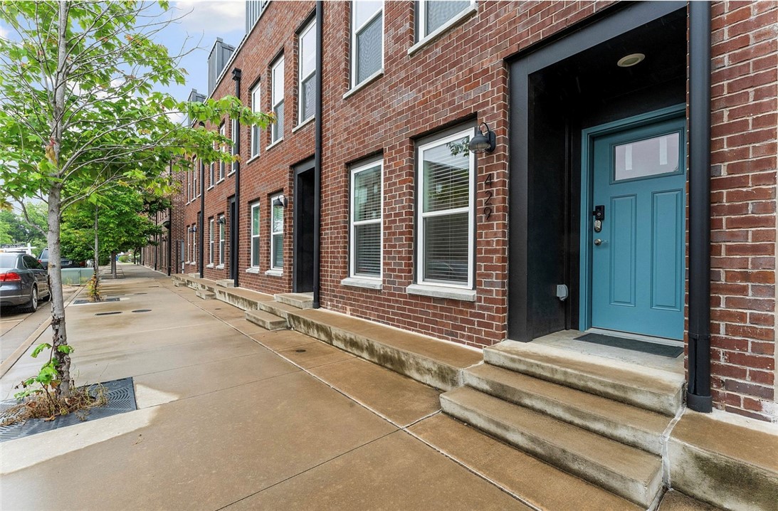 T J Hollands Sub Bentonville - Residential