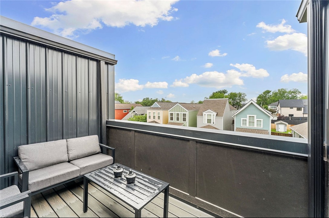 T J Hollands Sub Bentonville - Residential