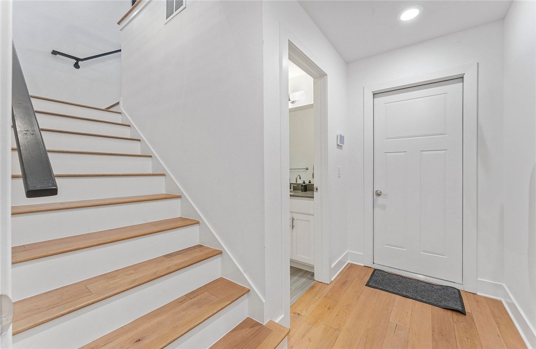 T J Hollands Sub Bentonville - Residential