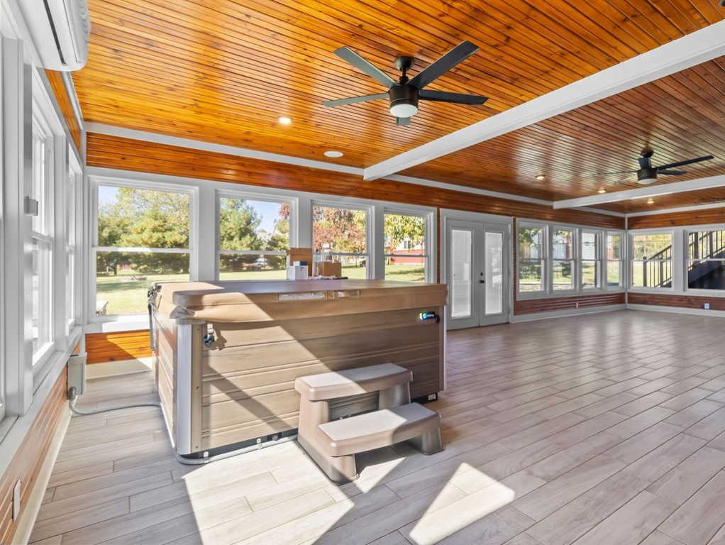 Vans Lakeside Acres Rurban - Residential