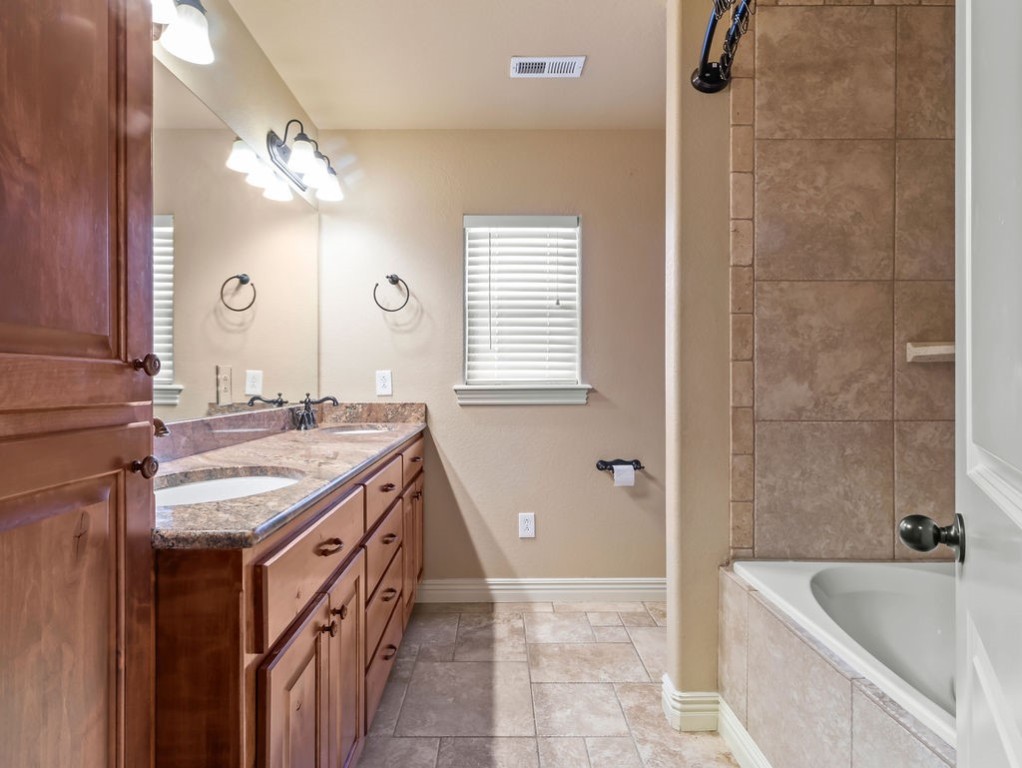 Vans Lakeside Acres Rurban - Residential