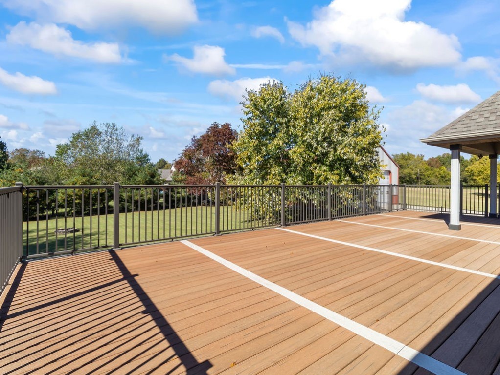 Vans Lakeside Acres Rurban - Residential