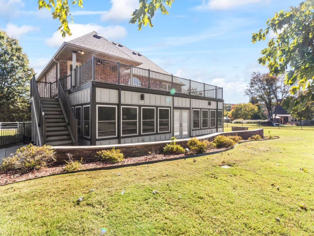 Vans Lakeside Acres Rurban - Residential