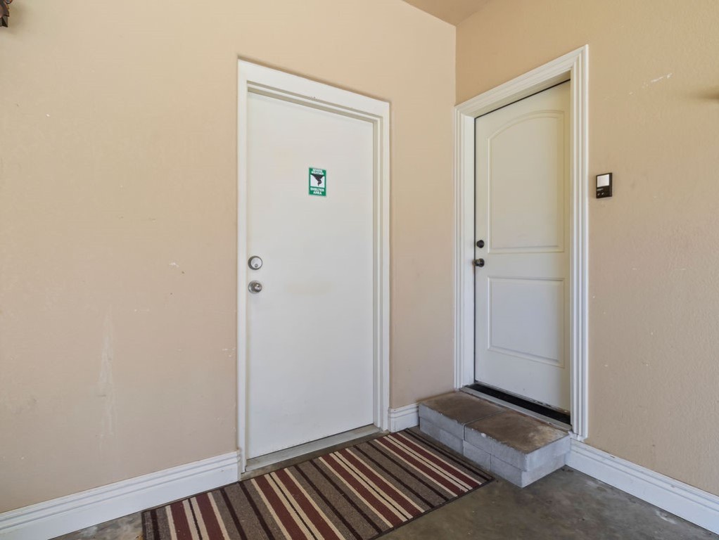 Vans Lakeside Acres Rurban - Residential