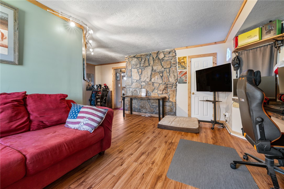 Holt Paradise - Residential