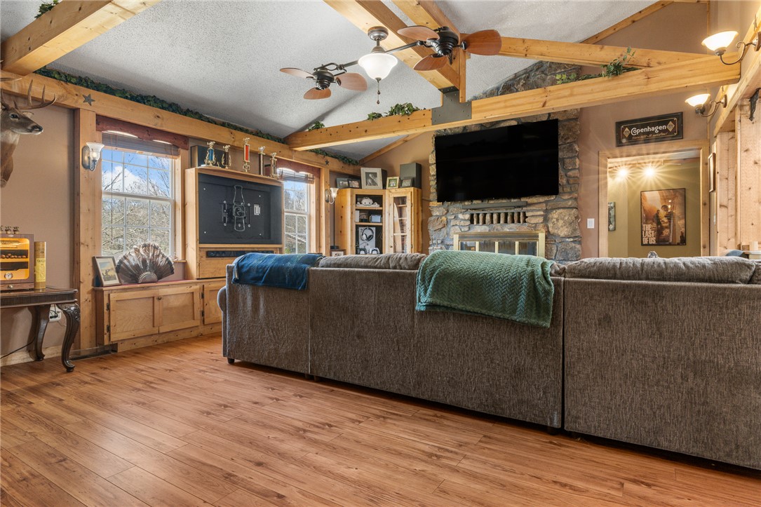 Holt Paradise - Residential