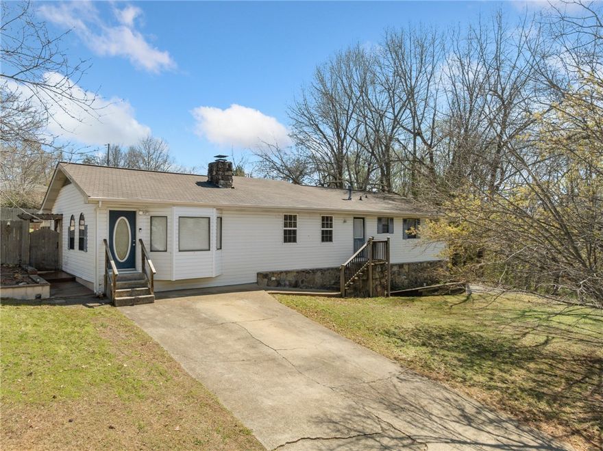 Tucked away in the heart of Harrison at the end of the drive, you will find a big, spacious home. Boasting a huge, covered patio that’s perfect for relaxing, entertaining, or a great outdoor kitchen. This home is filled with warmth and character, with excellent use of space and ample storage. The kitchen has recently been updated with Stainless Steel appliances. 4BR/2BA or the 4th BR could be a great office, including a separate room or big closet with many possibilities. You will enjoy a comfortable, peaceful lifestyle with low traffic when you live at the end of a dead-end drive. The yard is privacy-fenced with lots of room for dogs and a great place to play. In the backyard is a sports net configured to catch golf balls, but could be used for batting practice, catching softballs, or baseballs. The workshop on the side of the house is spacious with built-in workbenches, great for a serious craftsman or hobbyist. Don’t miss out on this unique opportunity located within walking distance of Skyline Heights.