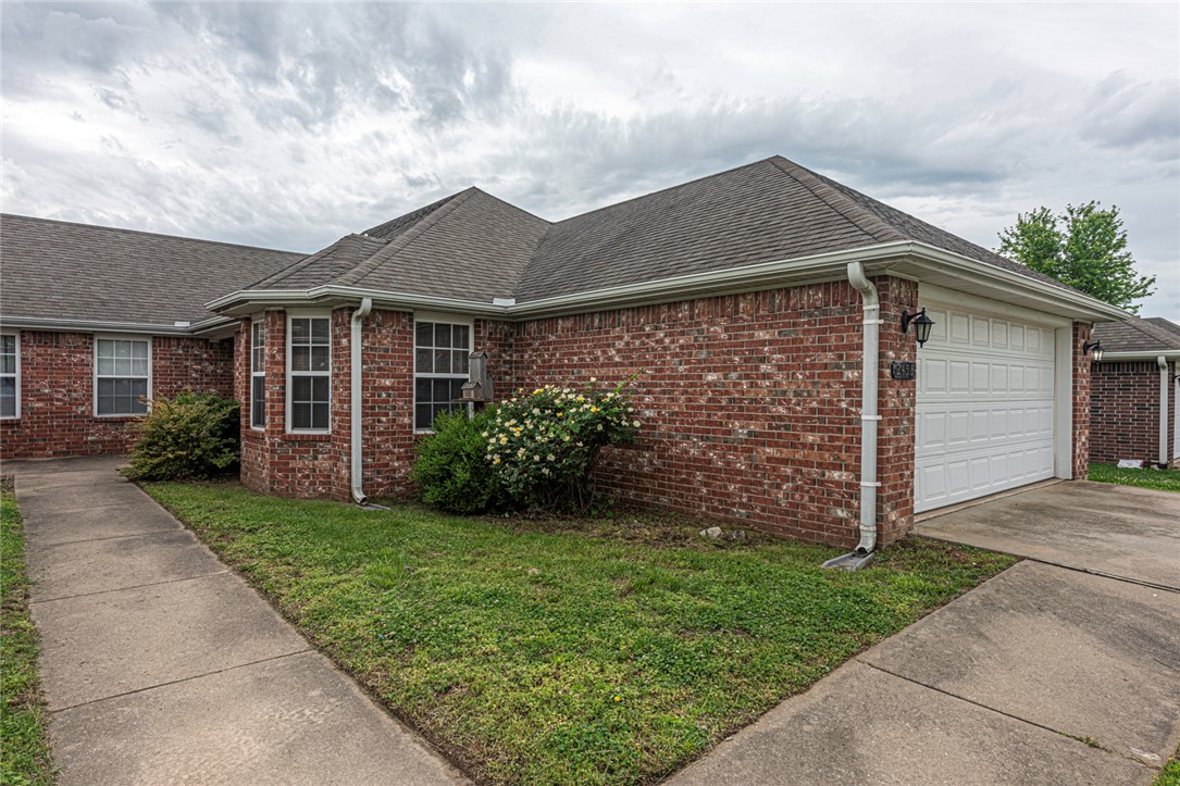 Ravenwood Dev Ph 4 Siloam Spgs - Residential Lease