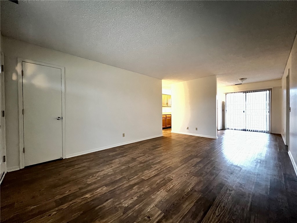 34-18-30 SPRINGDALE OUTLOTS - Residential Lease