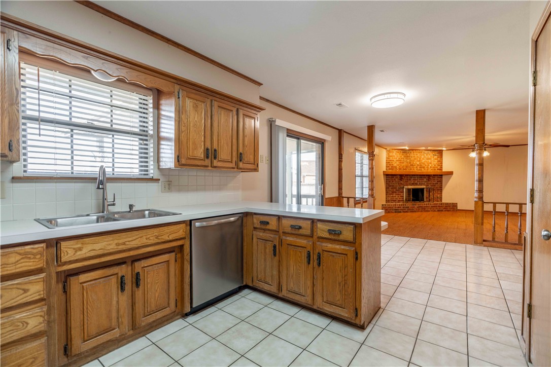 Chateau Terrace Unit 1 Ph 1 Rogers - Residential