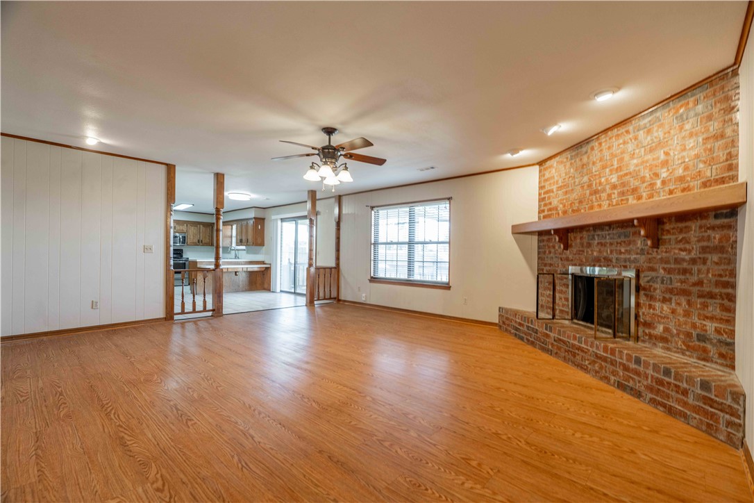 Chateau Terrace Unit 1 Ph 1 Rogers - Residential