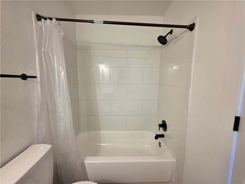 33-20-30 Bentonville - Residential Lease