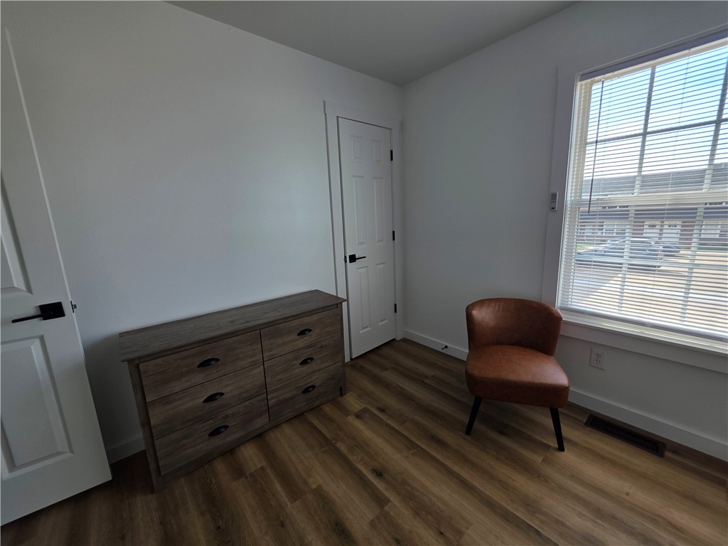 33-20-30 Bentonville - Residential Lease