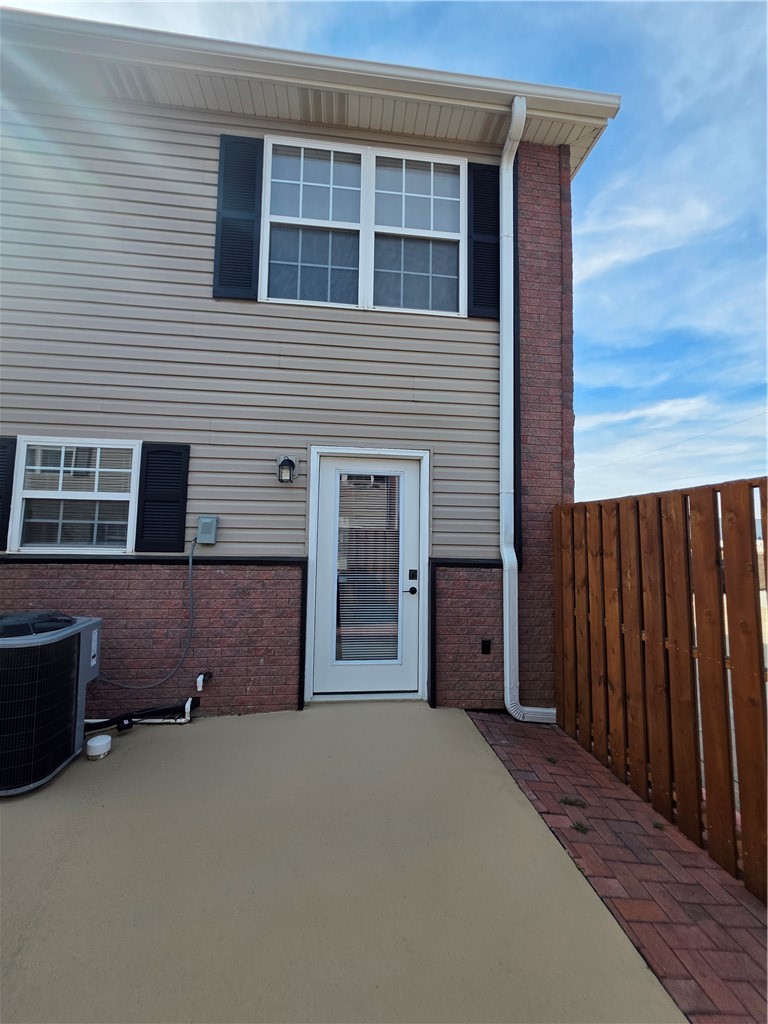 33-20-30 Bentonville - Residential Lease