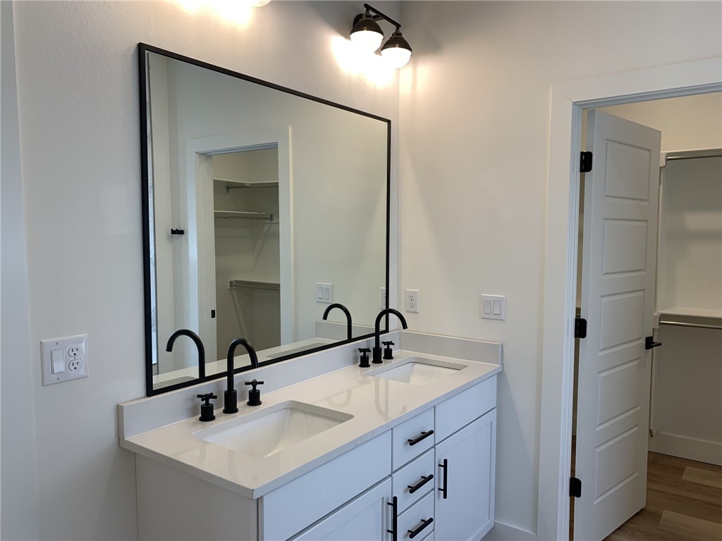 Livingston Square - Residential Lease