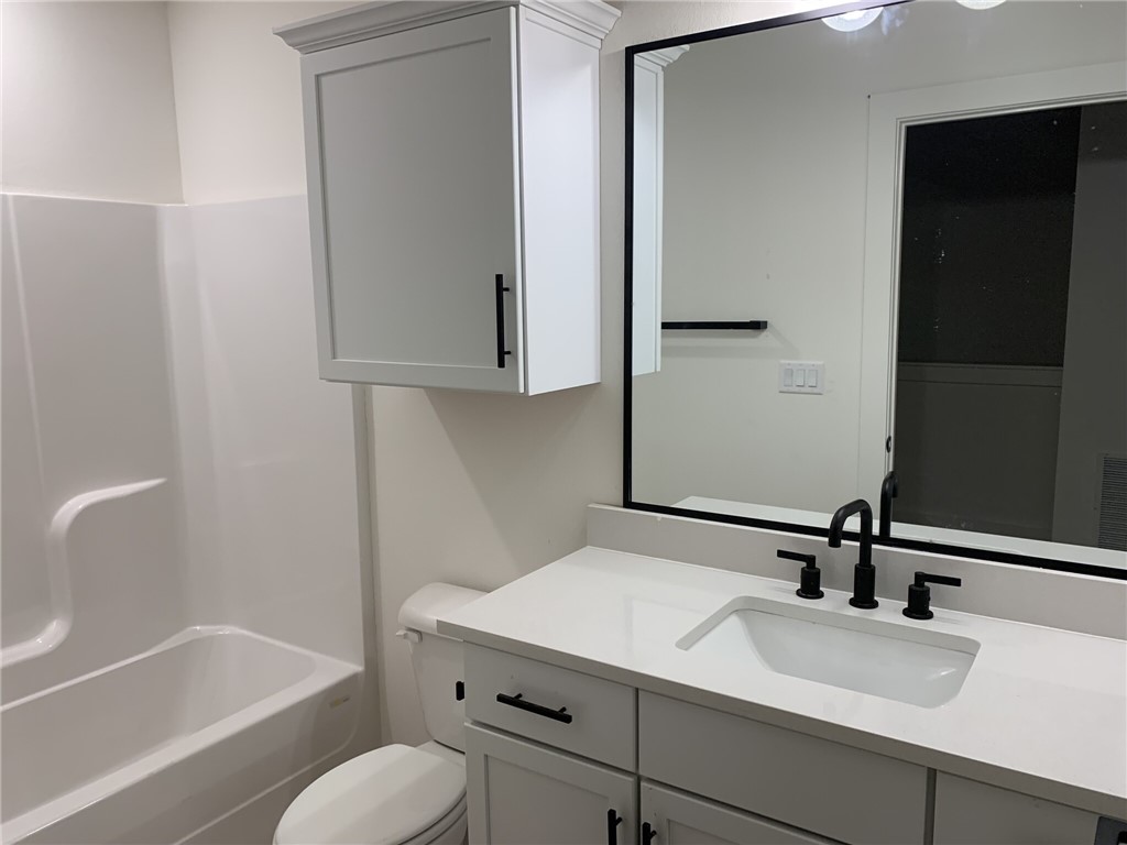 Livingston Square - Residential Lease