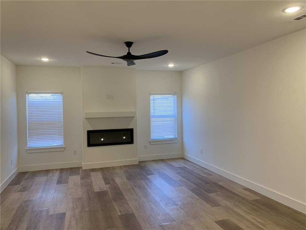 Livingston Square - Residential Lease