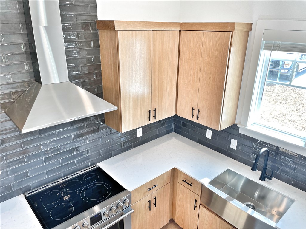 Johnson Square Ph 1a - Residential Income