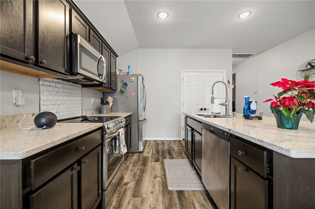 Lincoln Place Lowell - Residential