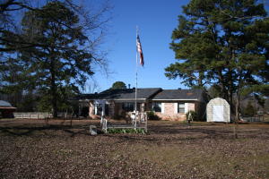 Hard to find home on 6 acres with pasture for horses & a Mt Nebo view right out your back door. This home offers 3 bedrooms and 2 full bathrooms. Open Living / Dining Area with wood stove. There is a shop with concrete floor & electric, storage building and a 5 stall barn. The fenced pasture also offers a pond. The back yard is fenced and ready for dogs. Roof on shop & house was recently redone.