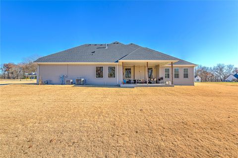 Single Family Residence in Fayetteville AR 1252 River Point Road 35.jpg