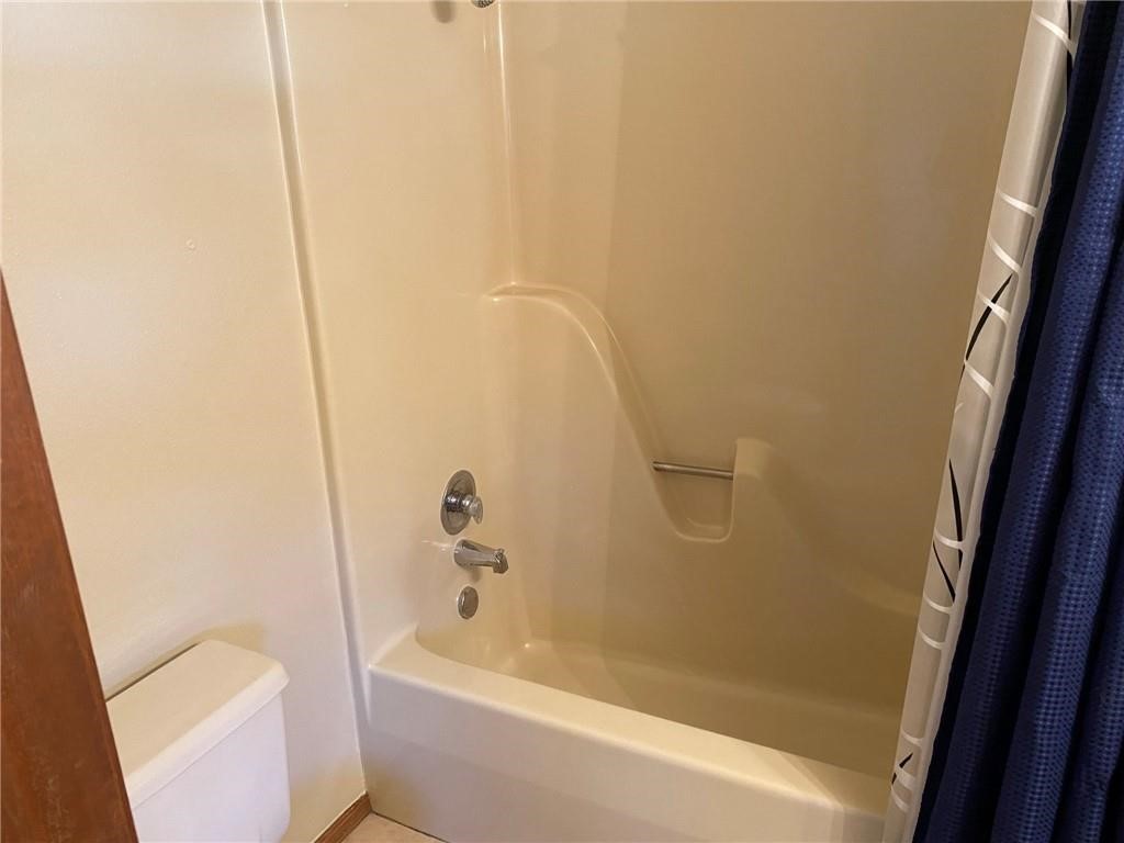 Sundance Acres Ph 4 - Residential Lease