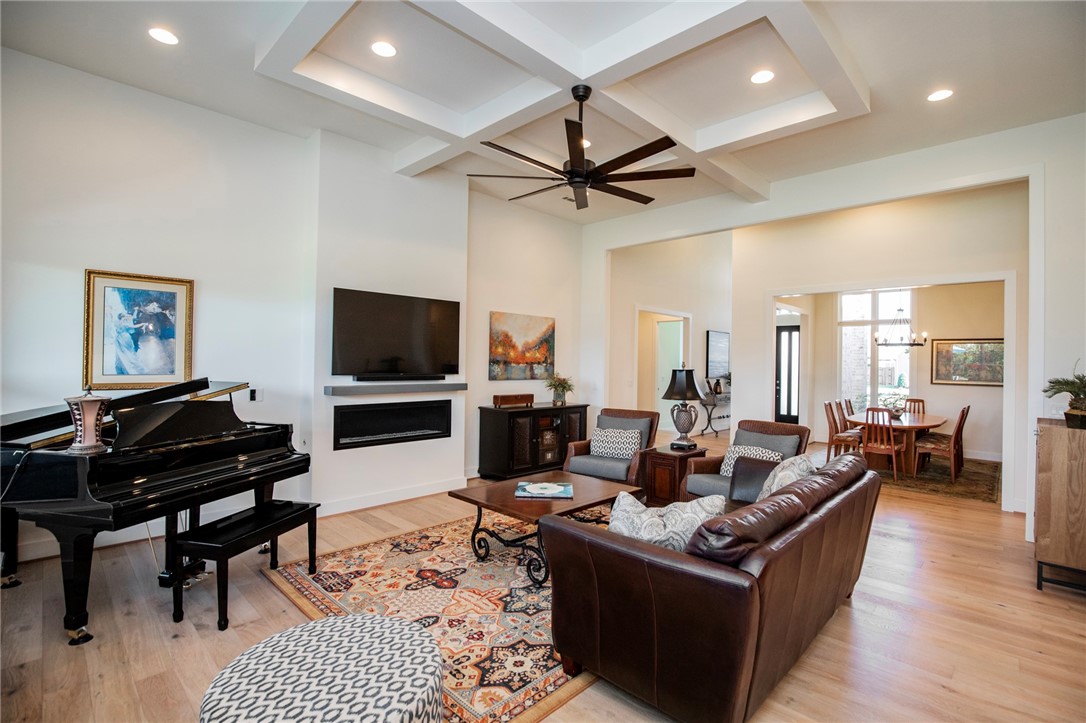 Scissortail - Residential