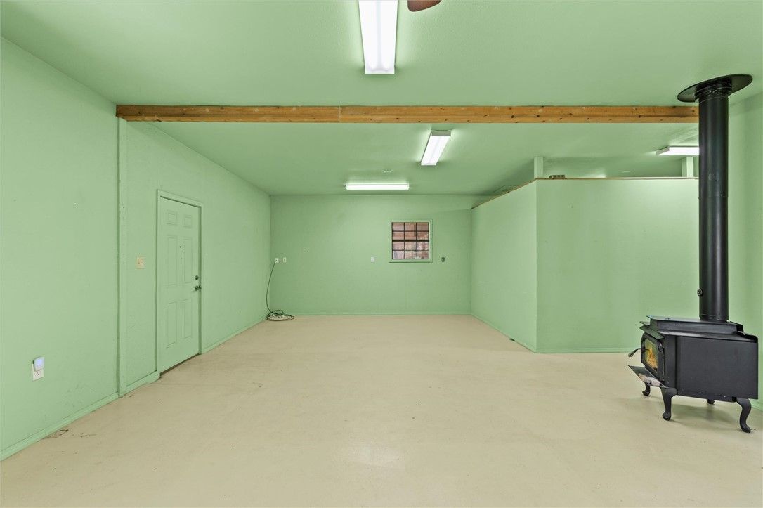 23-20-30 Little Flock - Residential