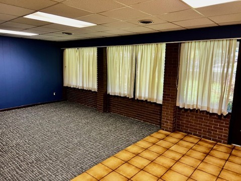 College Market Add - Commercial Lease