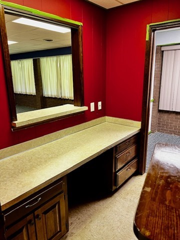College Market Add - Commercial Lease