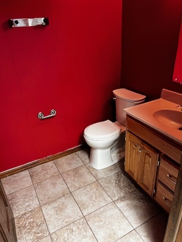 College Market Add - Commercial Lease