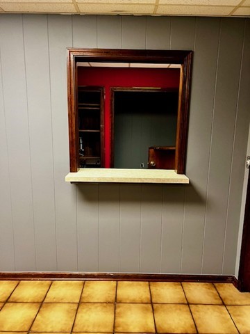 College Market Add - Commercial Lease