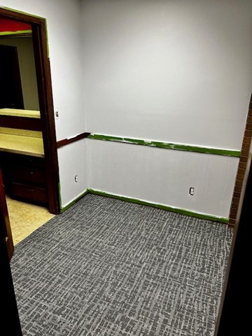 College Market Add - Commercial Lease