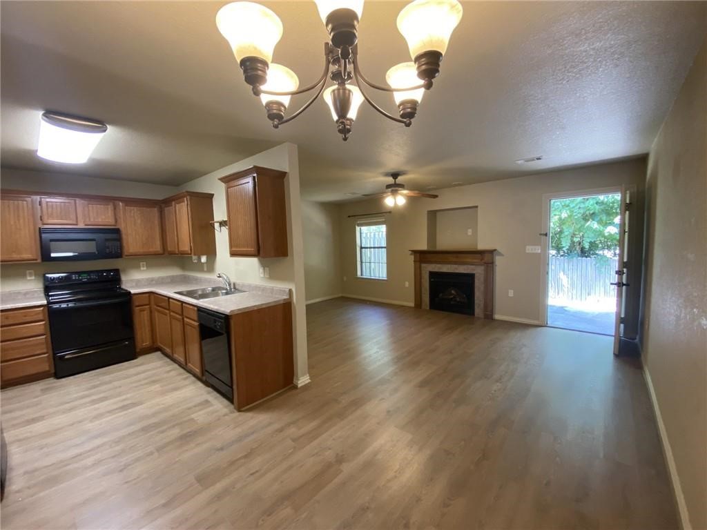 Chevaux Court Condos Hpr - Residential Lease