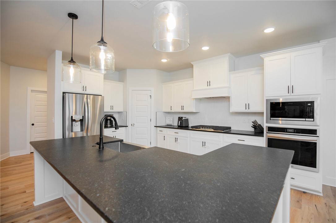 Jenna Estates Gravette - Residential
