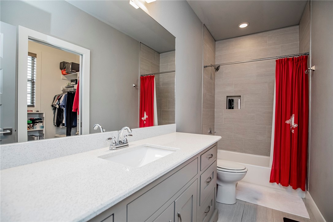 Otter Creek Estates Ph I Cave Spgs - Residential