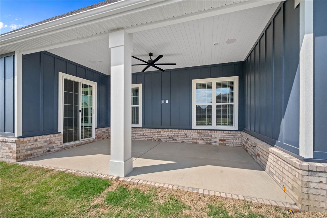 County Line Square - Residential