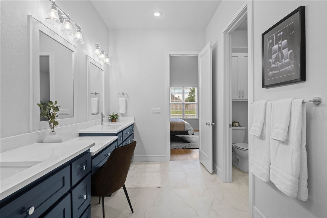 County Line Square - Residential