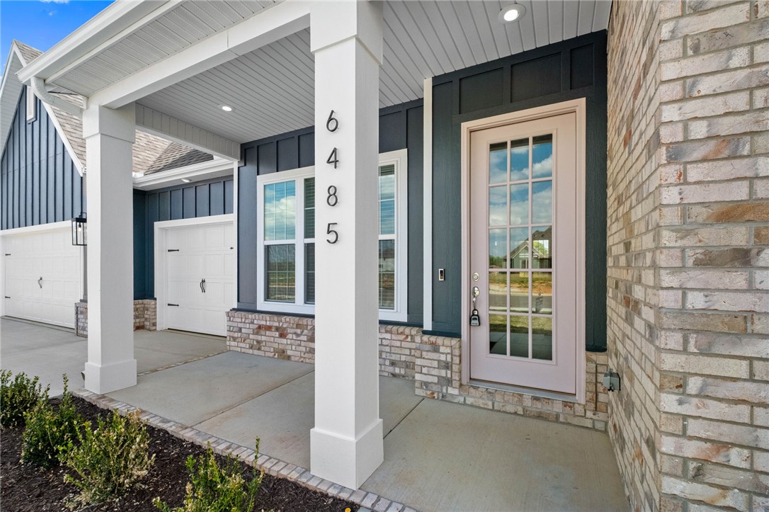 County Line Square - Residential