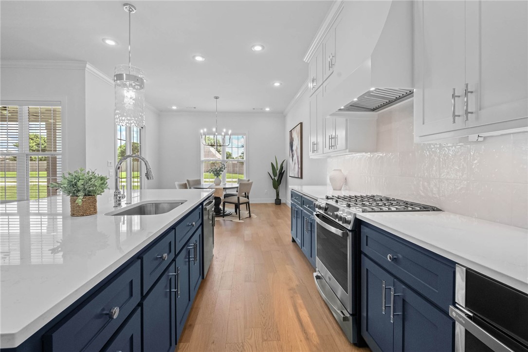 County Line Square - Residential