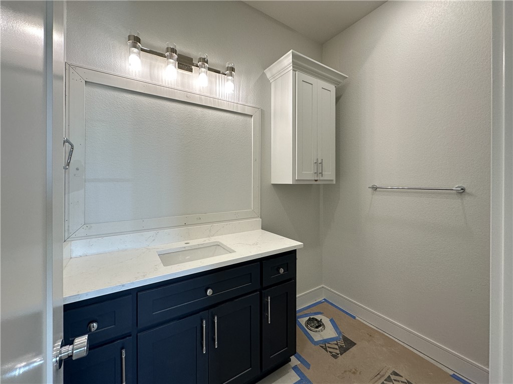 County Line Square - Residential