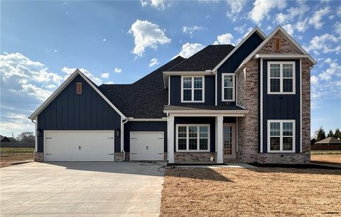 Photo of 6485 Courtland Avenue, Springdale, AR 72762 (MLS # 1328999)